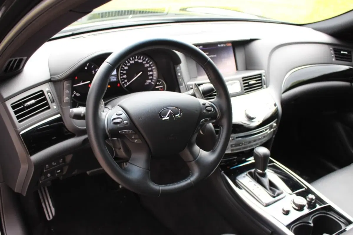 Infiniti Q70 (2014-19) (15)