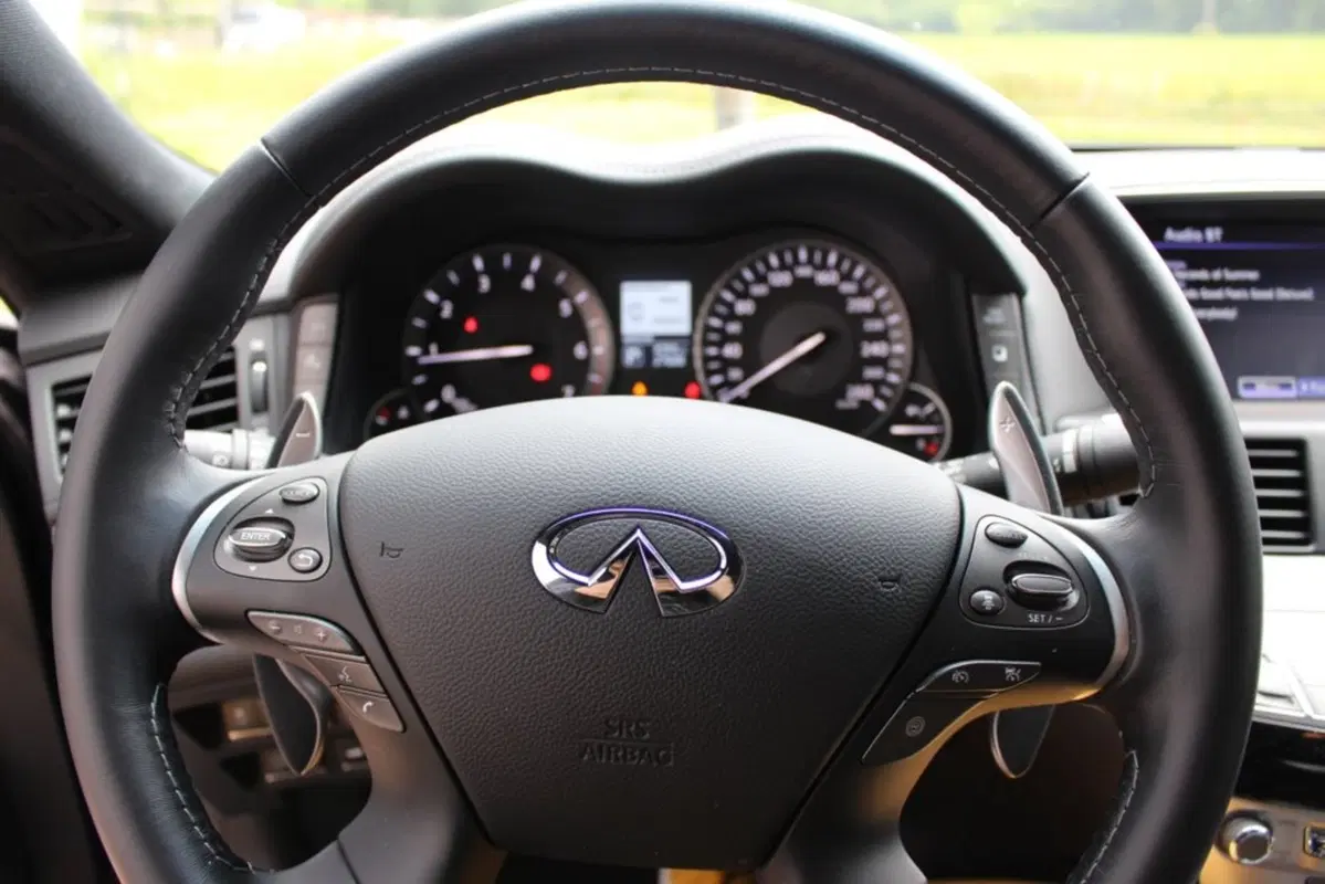Infiniti Q70 (2014-19) (11)