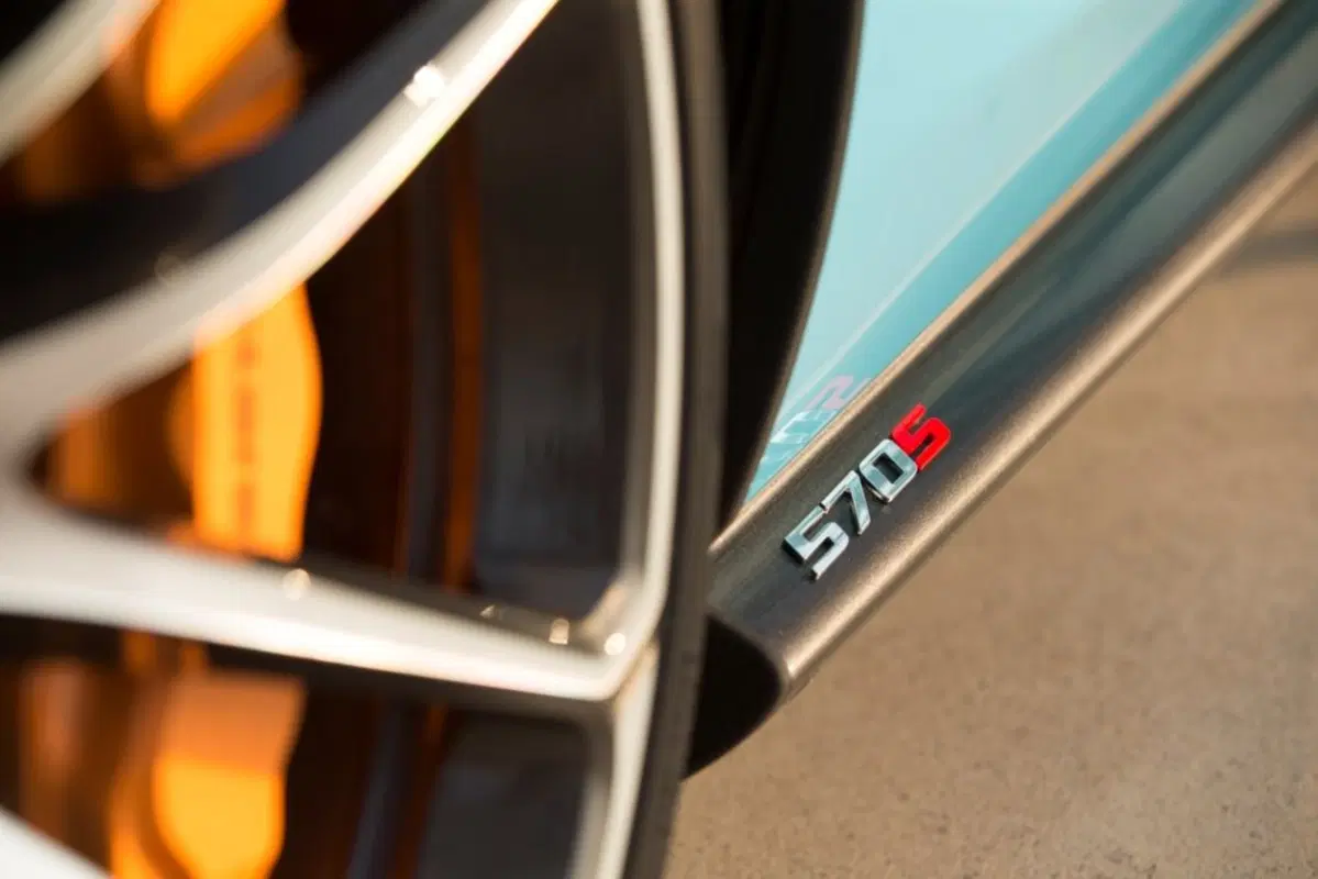 McLaren 570S Cabrio (2017-22) (22)