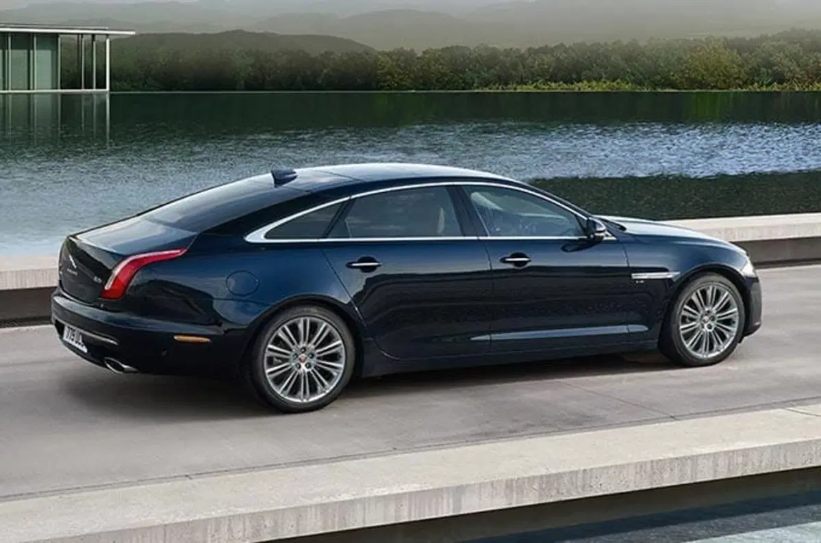 Jaguar XJ (2009-20) (33)