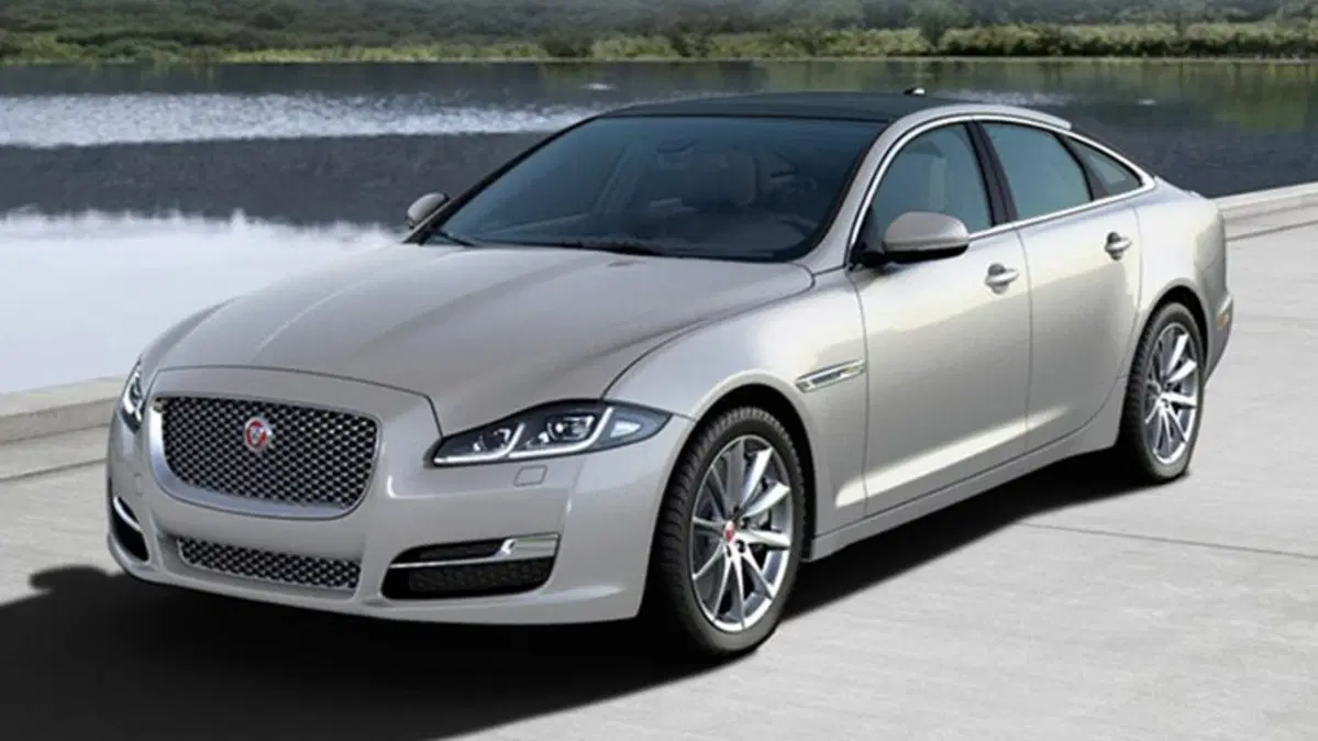 Jaguar XJ (2009-20) (32)