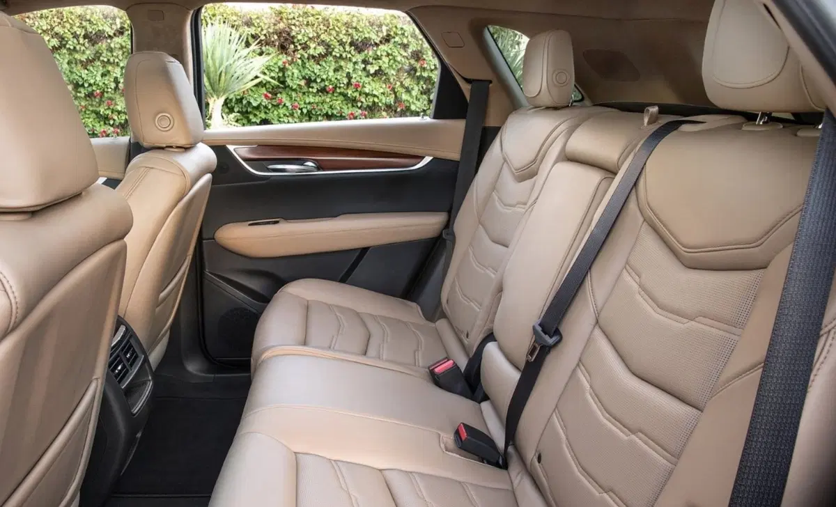 Cadillac XT5 3.6L V6 AWD AT Luxury (13)