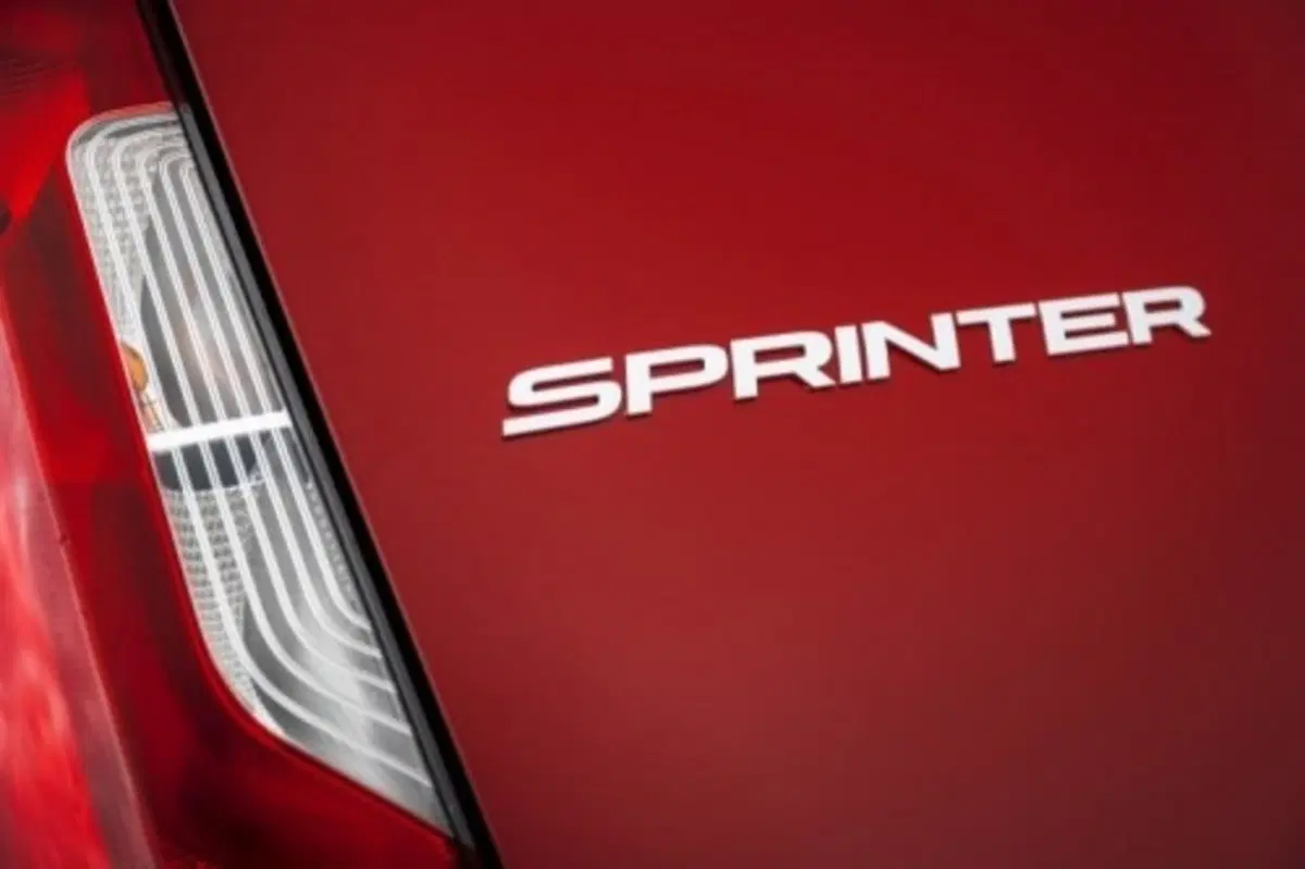 Mercedes-Benz Sprinter (2018-->>) (25)