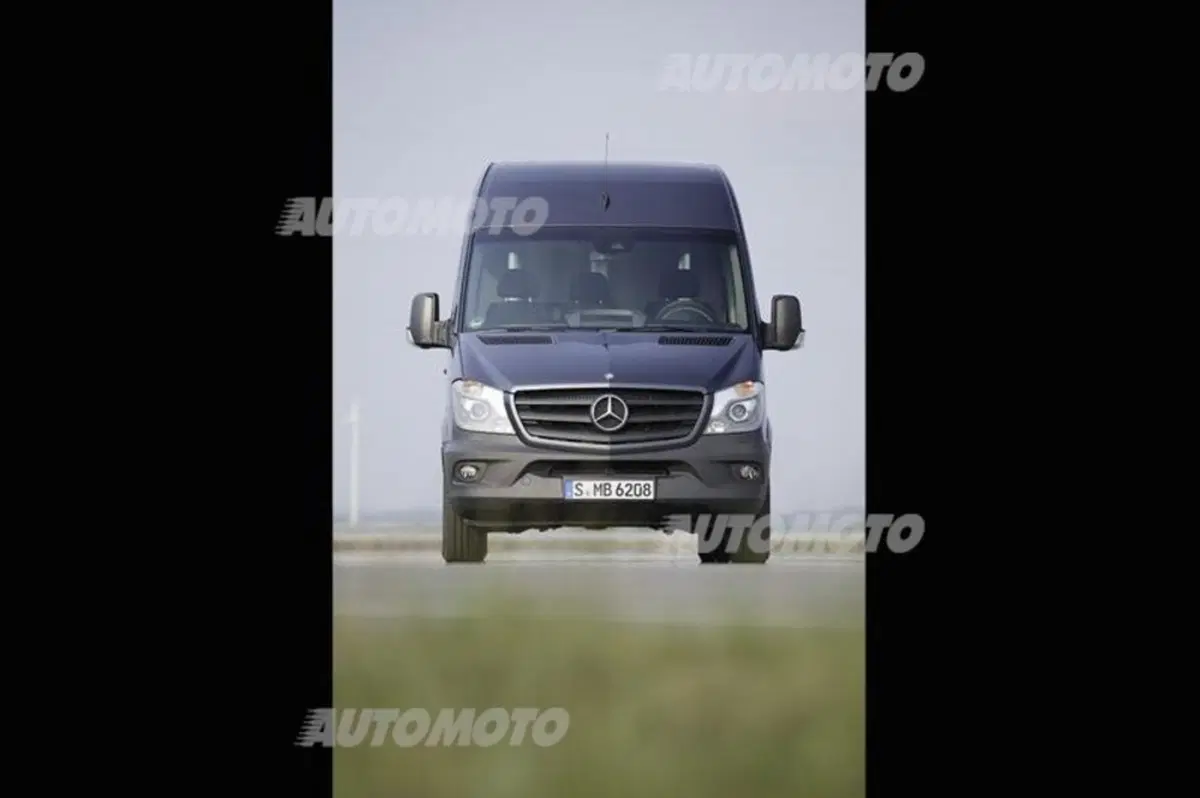 Mercedes-Benz Sprinter F32/30 211 CDI TN Furgone Pro (18)