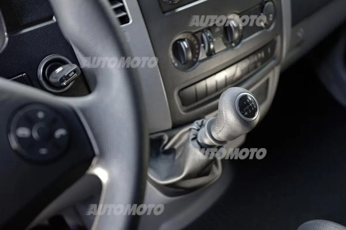 Mercedes-Benz Sprinter F32/30 211 CDI TN Furgone Pro (14)