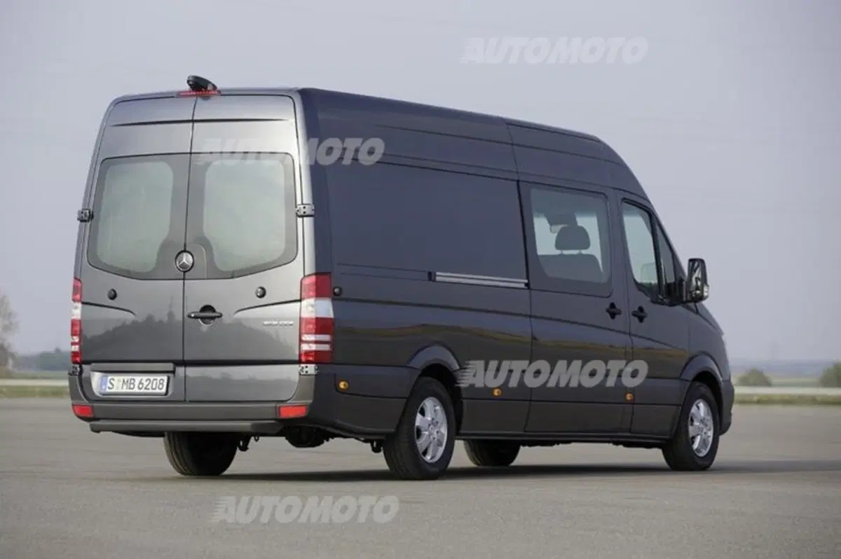 Mercedes-Benz Sprinter F32/30 211 CDI TN Furgone Pro (19)