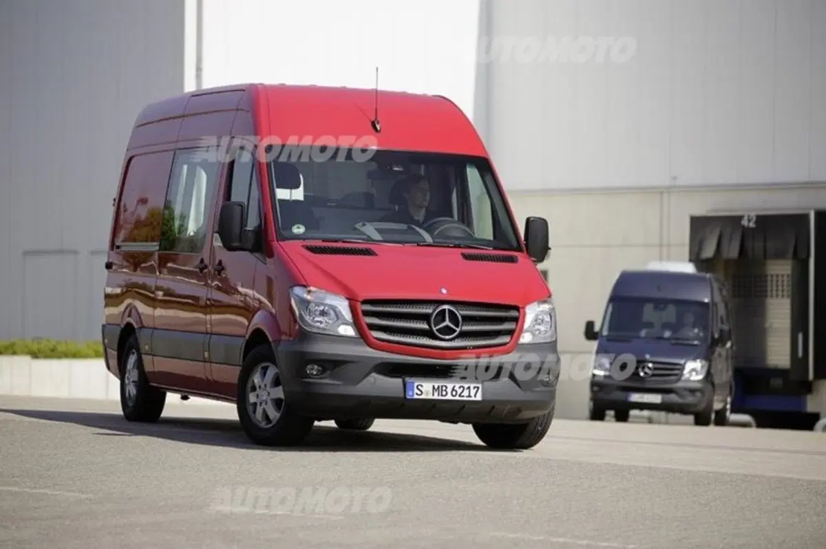 Mercedes-Benz Sprinter F32/30 211 CDI TN Furgone Pro (22)