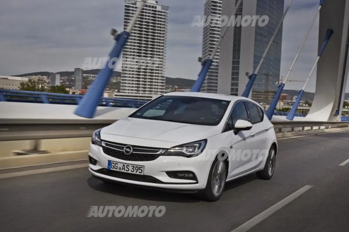 Opel Astra 1.5 CDTI 105 CV S&S 5 porte GS Line (45)