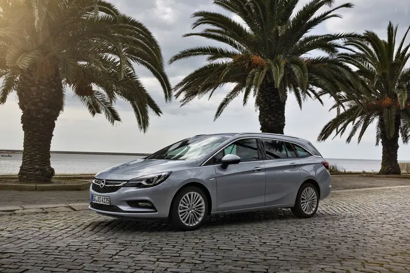 Opel Astra Station Wagon 1.6 CDTi Sports Advance