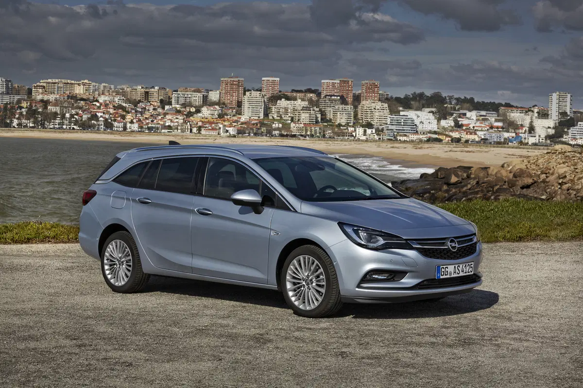 Opel Astra Station Wagon 1.6 CDTi 110CV Start&Stop Sports Business (10)