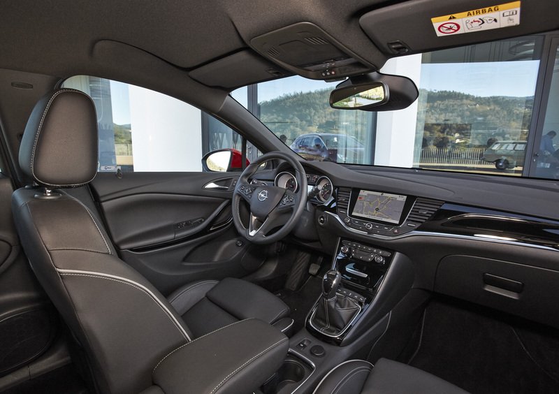 Opel Astra Station Wagon (2015-22) (12)