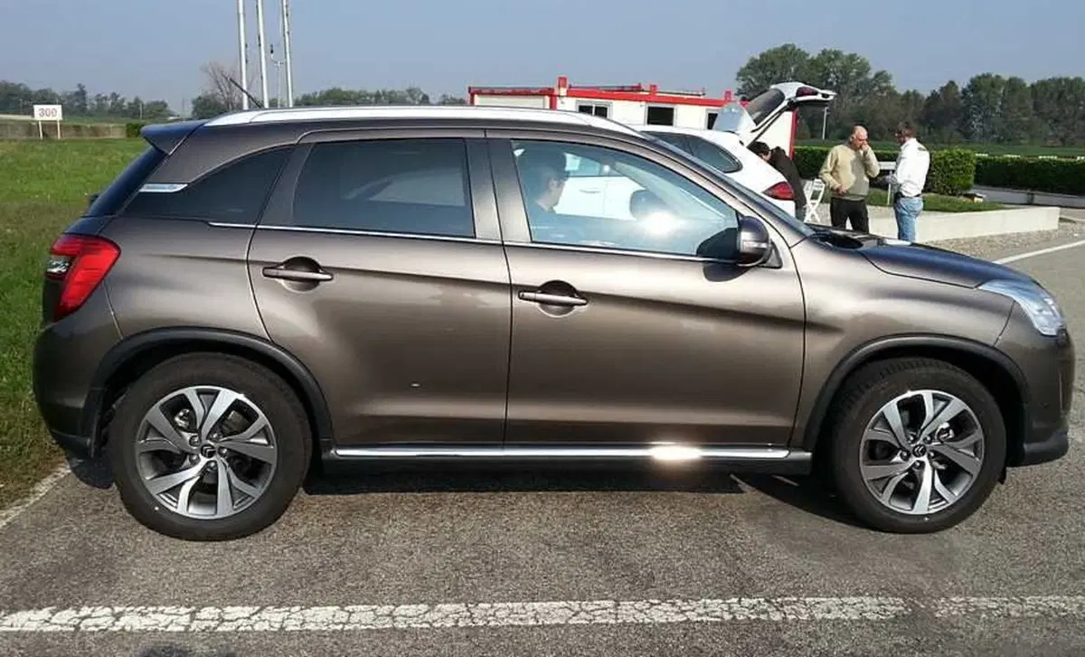 Citroen C4 Aircross (2012-18) (2)
