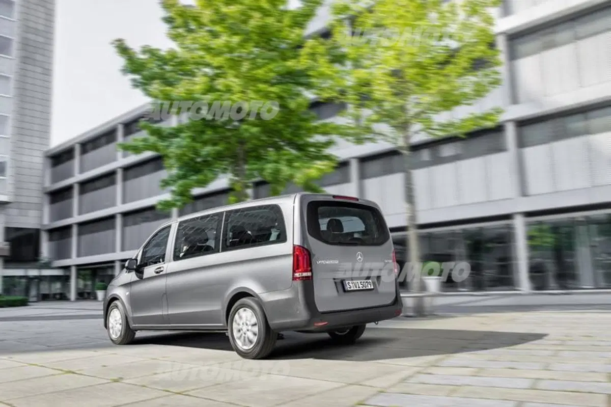 Mercedes-Benz Vito 2.0 116 CDI PC-SL Mixto Long PRO (33)