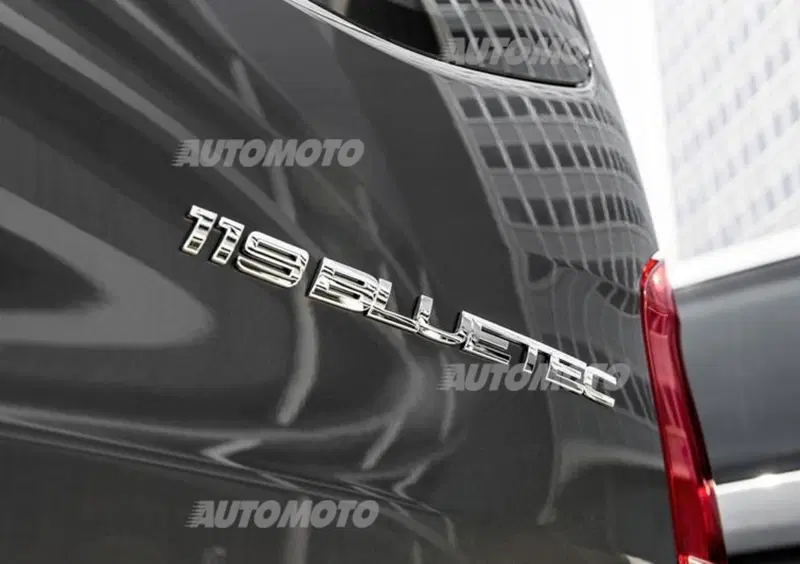 Mercedes-Benz Vito (2014-->>) (48)