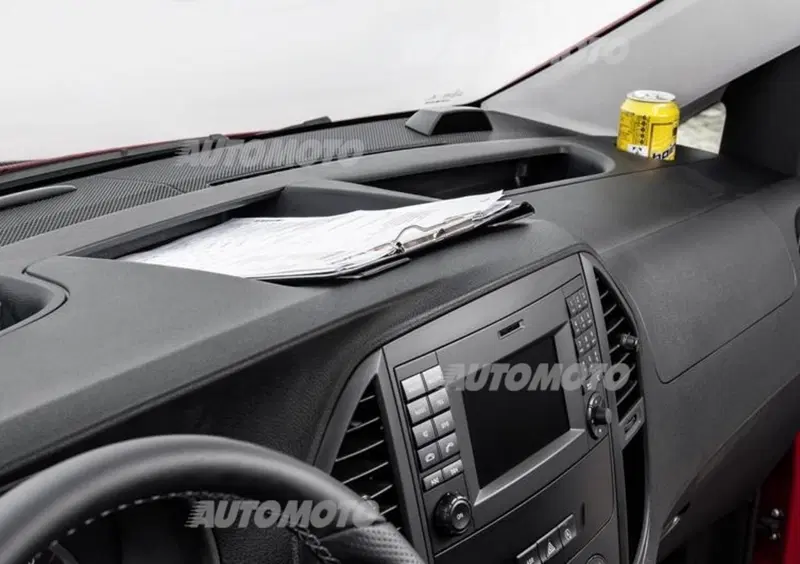 Mercedes-Benz Vito (2014-->>) (41)
