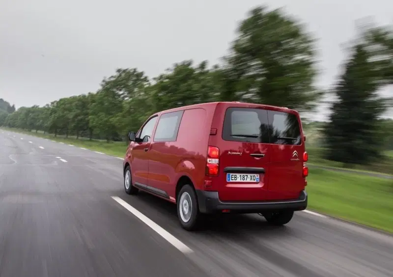Citroen Jumpy Furgone (23)