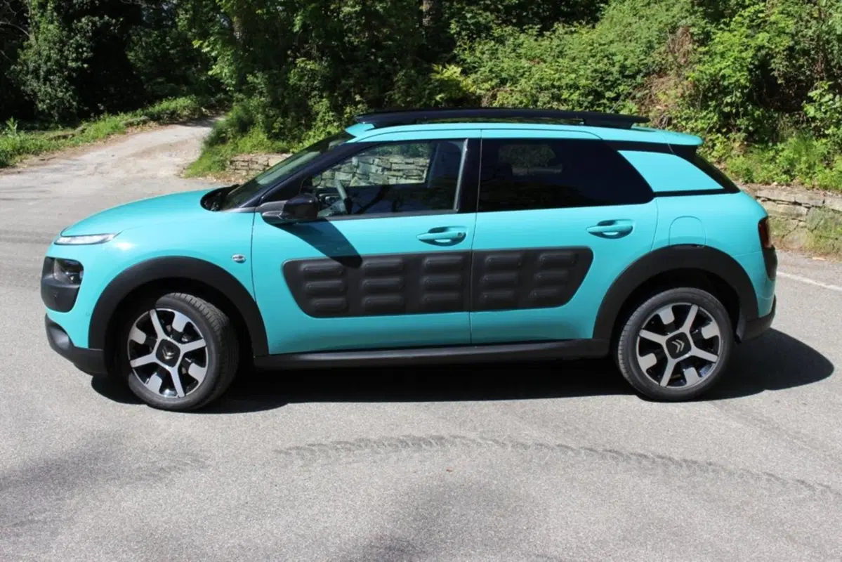 Citroen C4 Cactus 1.2 e-VTi 82 ETG Feel (28)