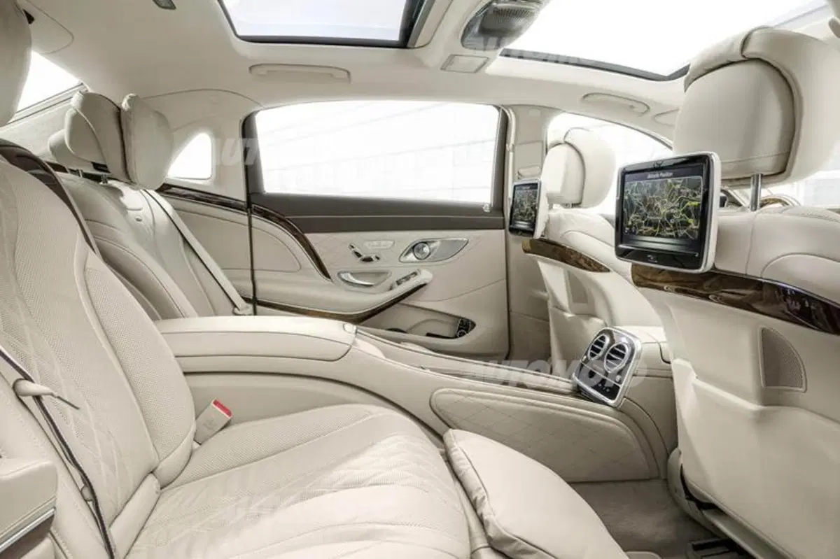 Mercedes-Benz Maybach S S 500 4Matic Maximum (48)