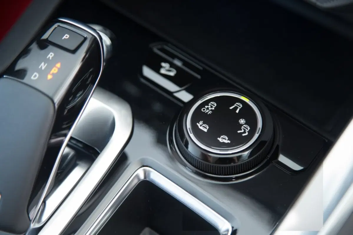 Peugeot 5008 BlueHDi 150 S&S Business (41)
