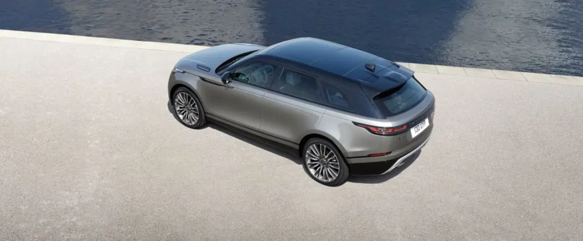 Land Rover Range Rover Velar 3.0D V6 275 CV R-Dynamic SE (49)