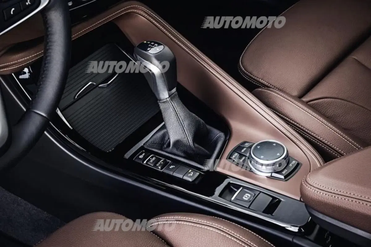BMW X1 sDrive18i Advantage (19)