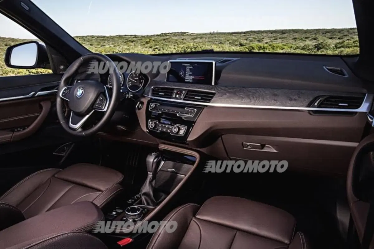 BMW X1 sDrive18i Advantage (12)