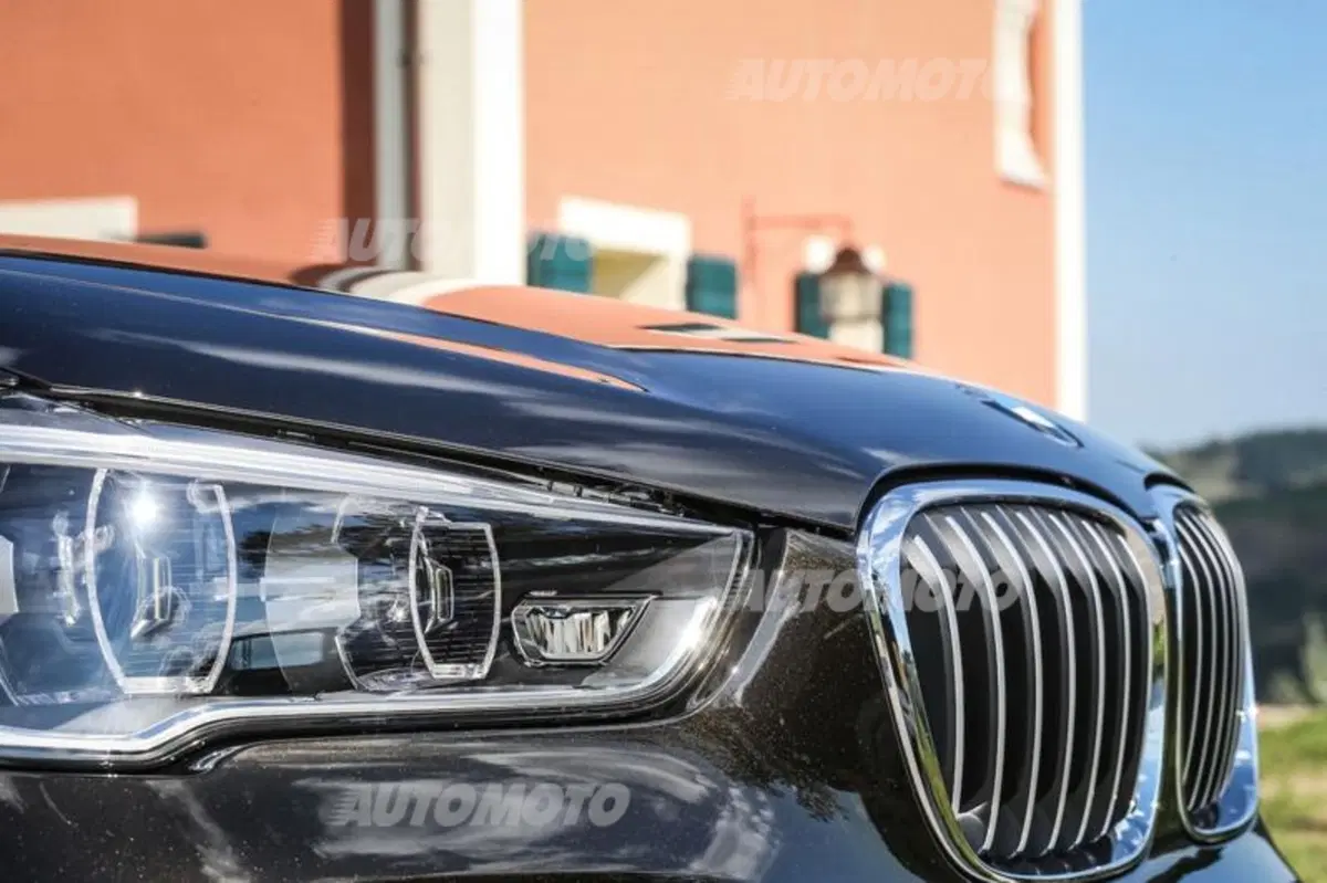 BMW X1 sDrive18i Advantage (23)