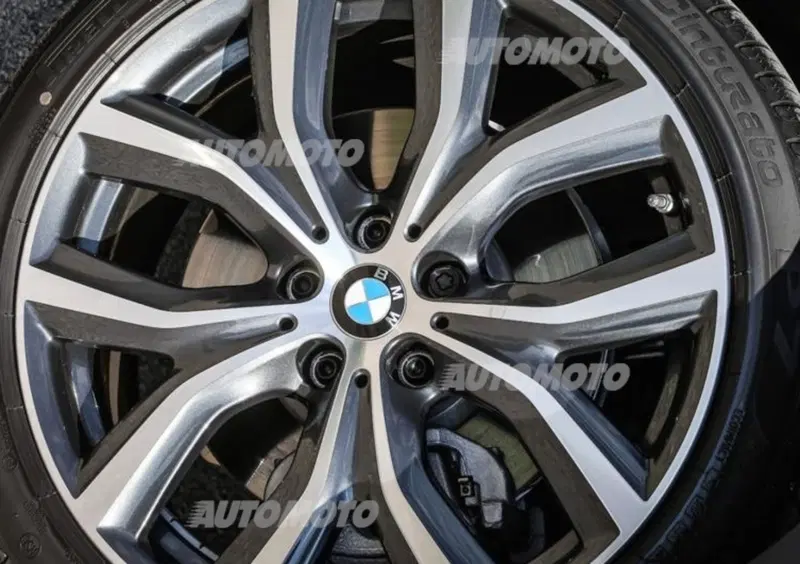BMW X1 (2015-22) (24)