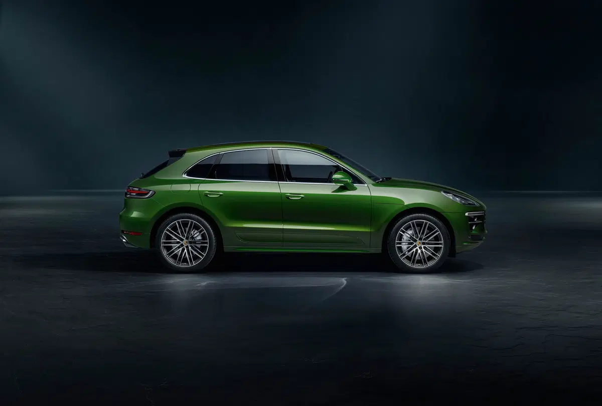 Porsche Macan Turbo, 440 CV al Salone di Francoforte 2019 (2)