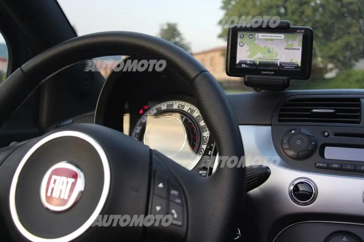Fiat 500 Cabrio (2009-16) (16)