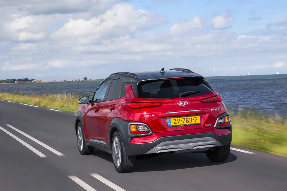 Hyundai Kona Hybrid: la via di mezzo che piace [Video] (7)