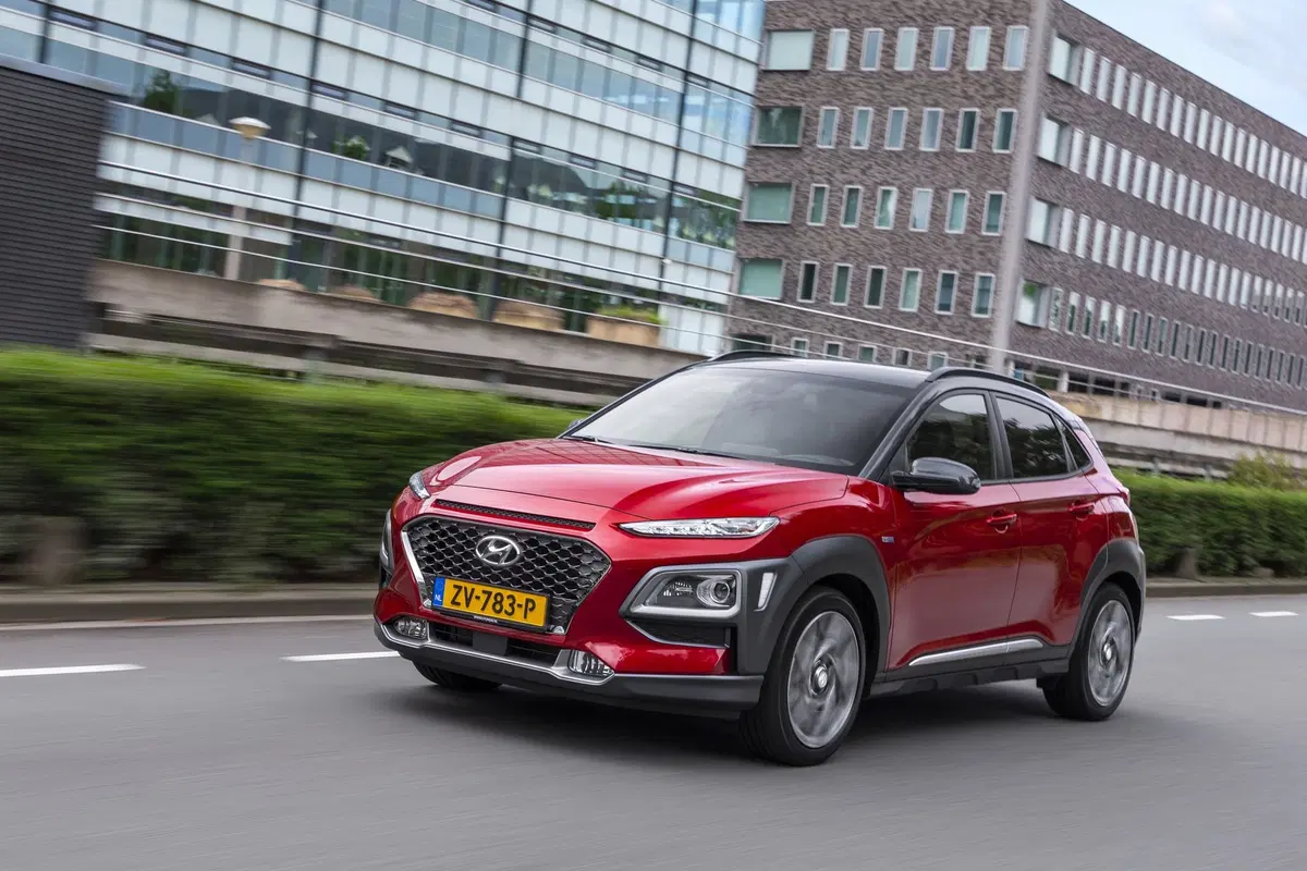 Hyundai Kona Hybrid: la via di mezzo che piace [Video] (3)