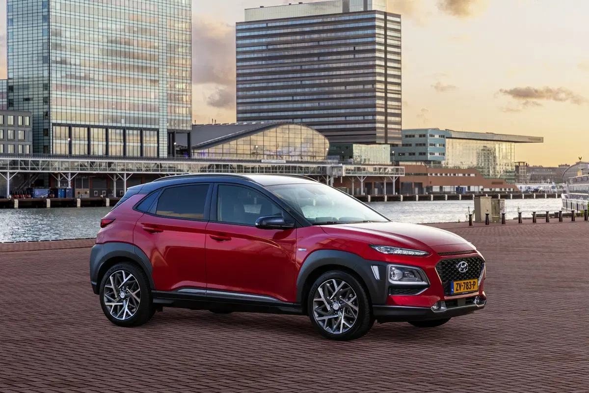 Hyundai Kona Hybrid: la via di mezzo che piace [Video] (6)