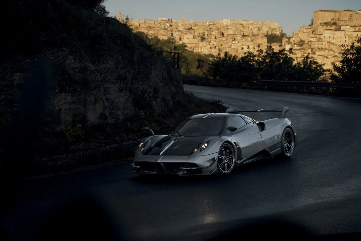Pagani Huayra BC: 789 CV per 20 esemplari (7)