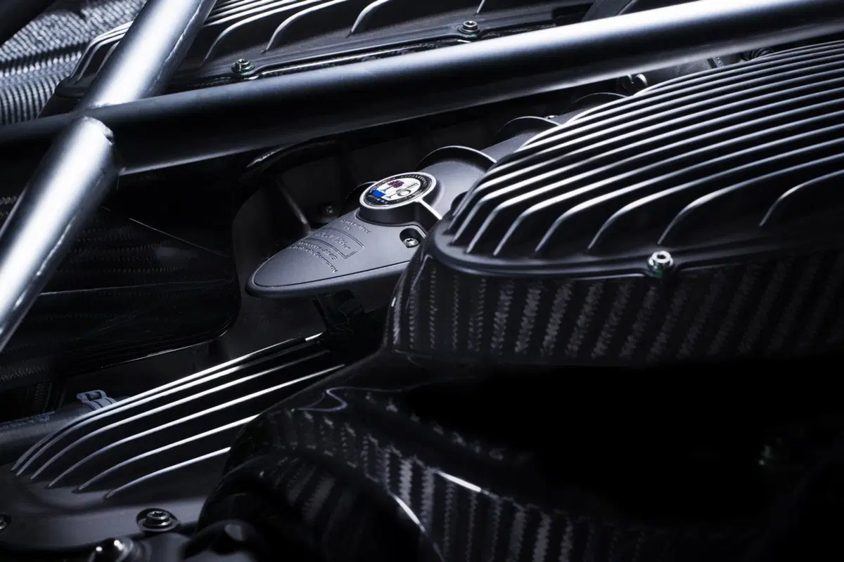 Pagani Huayra BC: 789 CV per 20 esemplari (21)