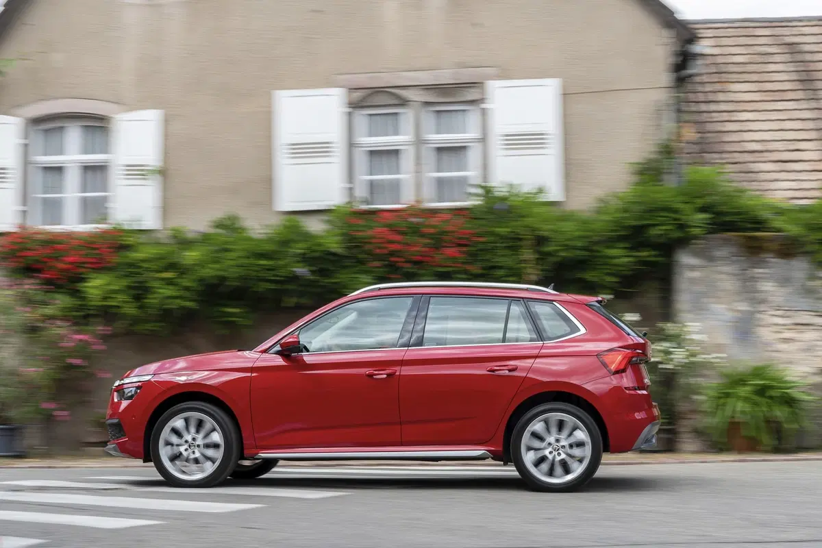 Skoda Kamiq: spaziosa e tecnologicamente OK da 18.000 euro [Video] (9)
