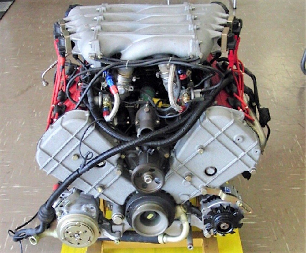 Il motore Ferrari F40 in vendita su Ebay, come fotografato nell&#039;annuncio