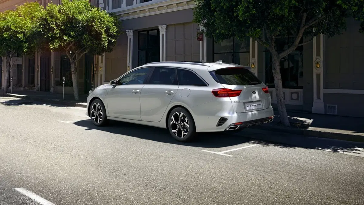 Kia Xceed e Ceed Sportswagon ora anche ibride plug-in (16)