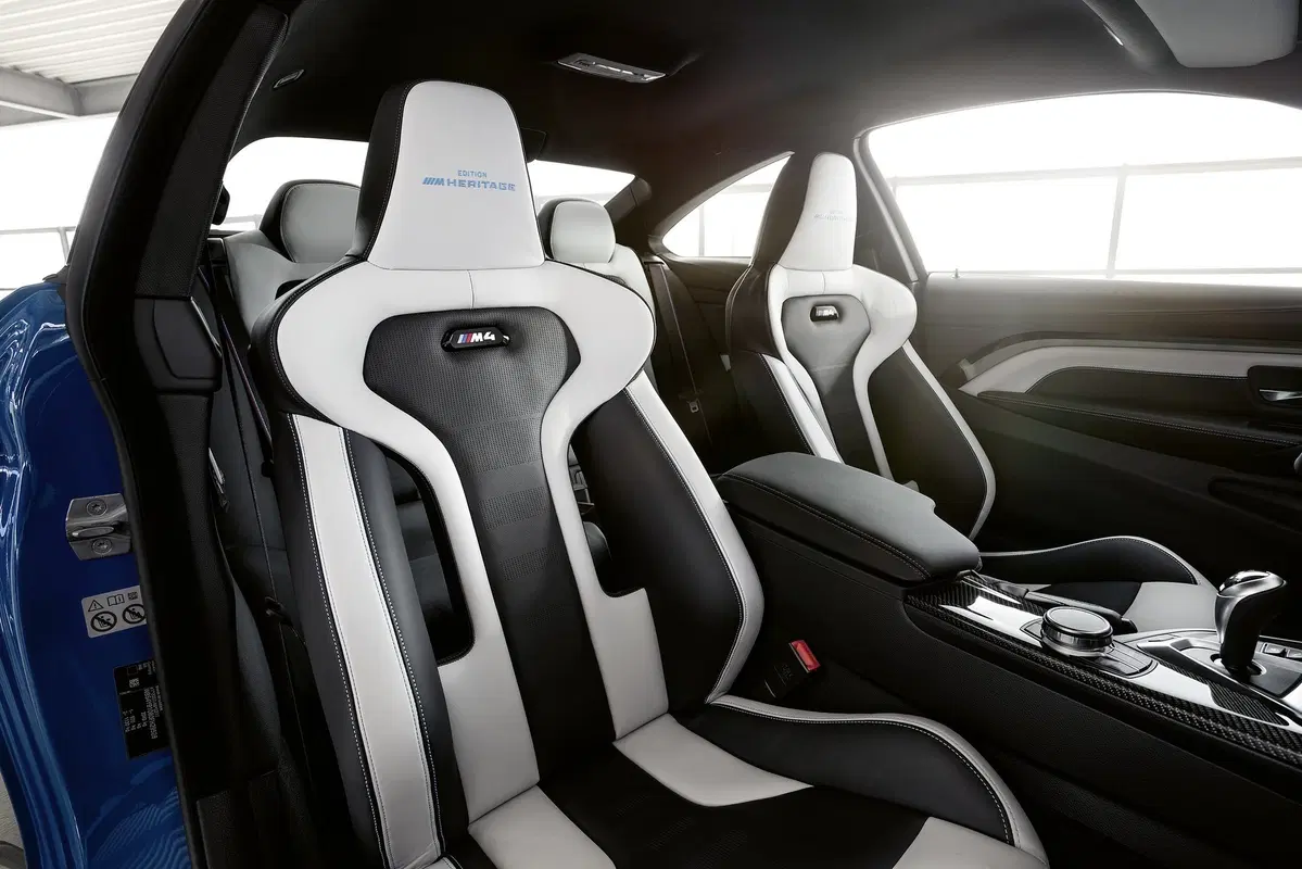 BMW M4 Edition ///M Heritage: dettagli speciali per 750 esemplari (13)
