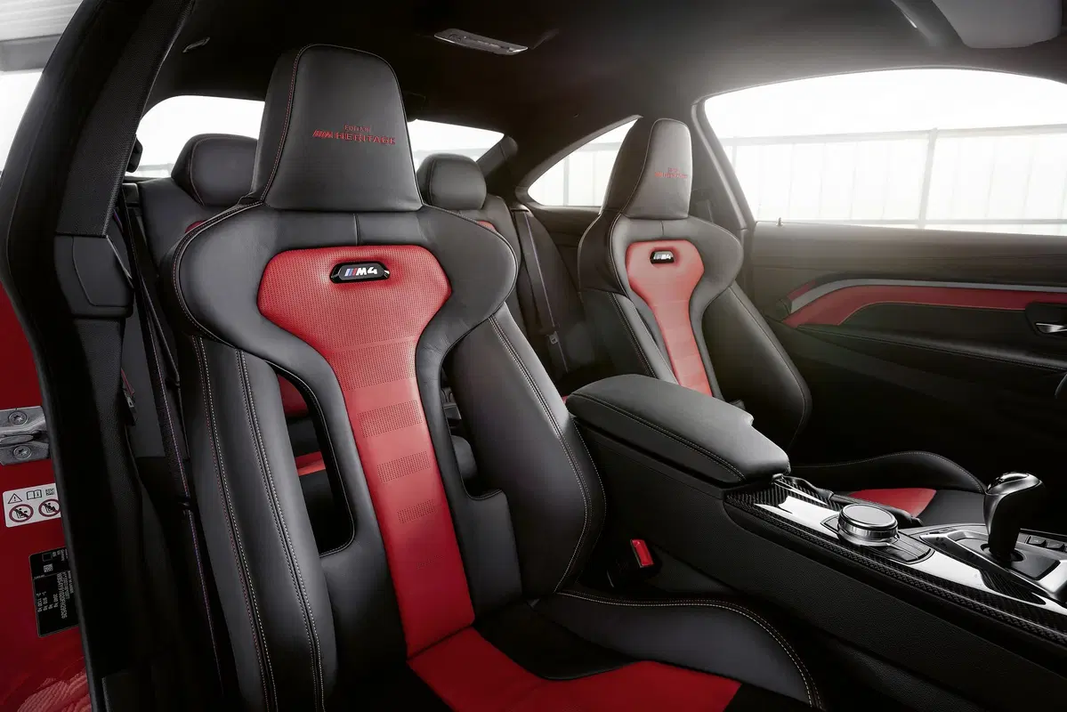 BMW M4 Edition ///M Heritage: dettagli speciali per 750 esemplari (16)
