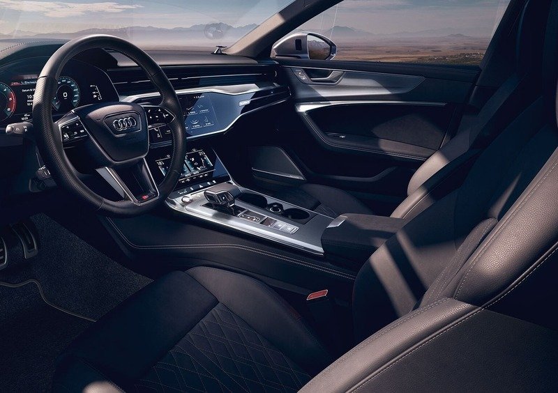 Audi A6 allroad (2019->>) (18)