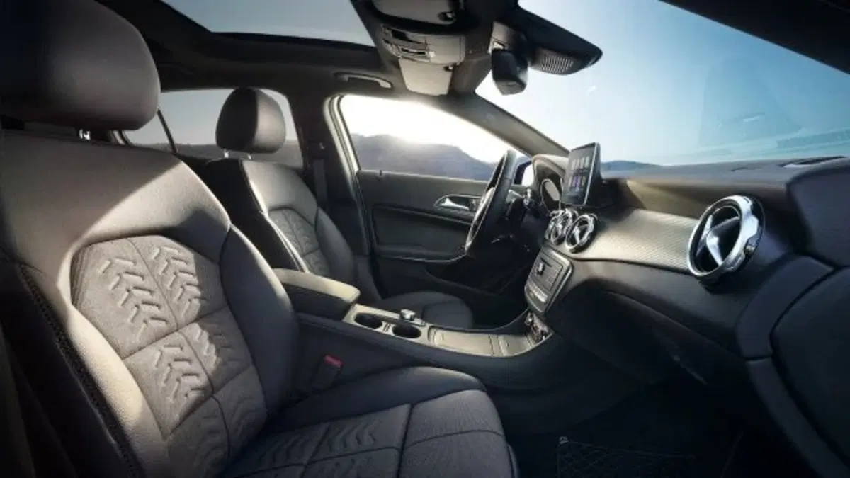 Mercedes-Benz GLA SUV 200 d Automatic 4Matic Premium (12)