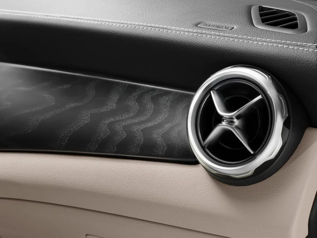 Mercedes-Benz GLA SUV 200 d Automatic 4Matic Premium (17)