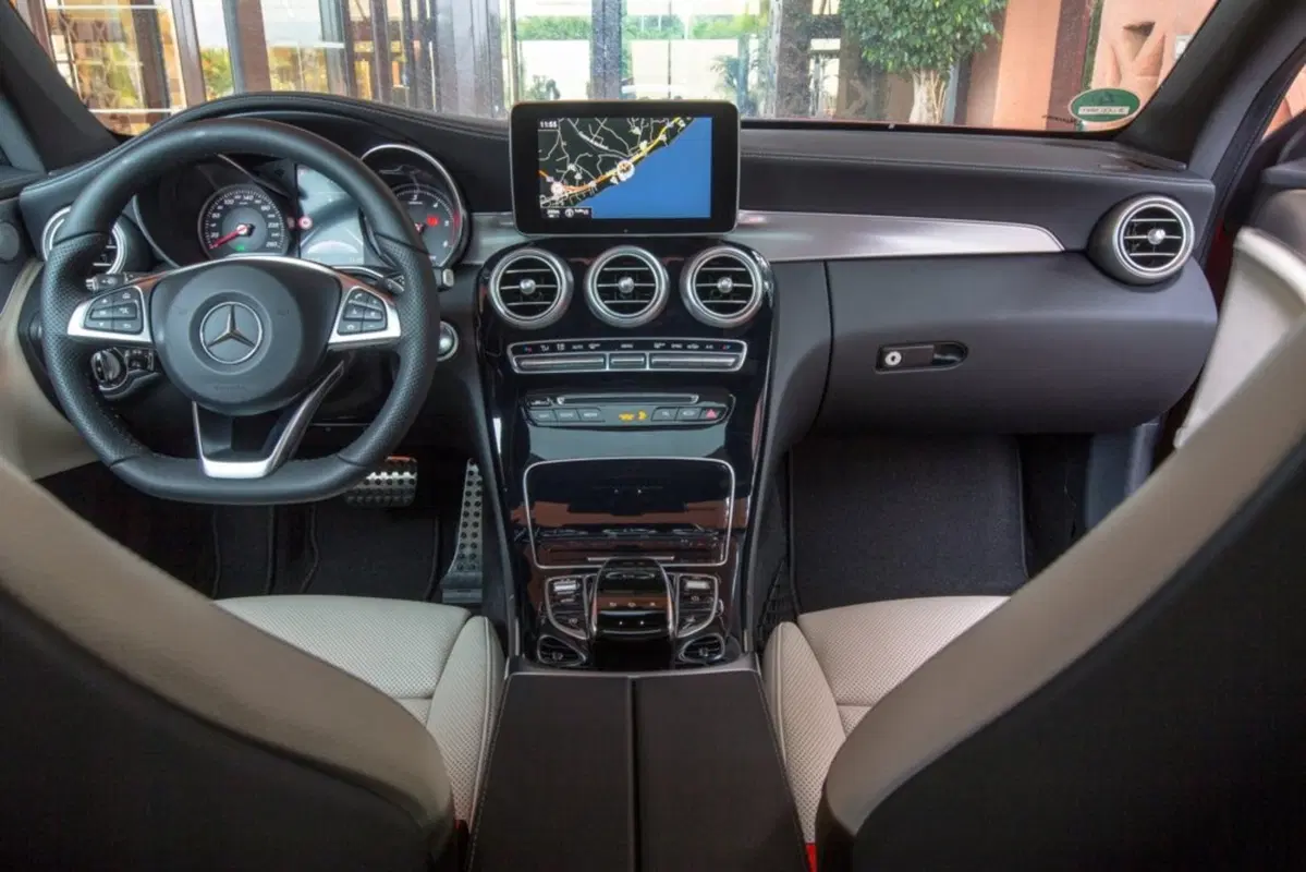 Mercedes-Benz Classe C Cabrio 200 d Cabrio Executive (20)