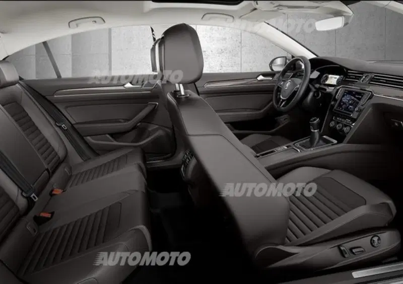 Volkswagen Passat (2014-21) (34)