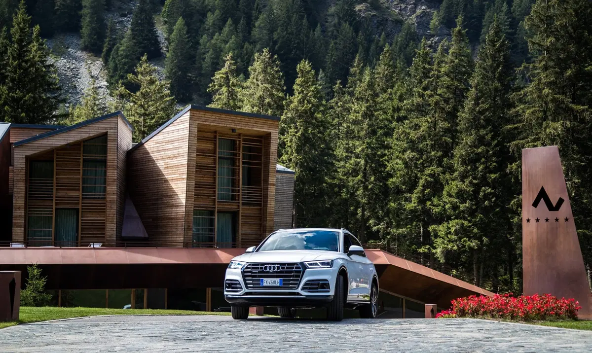 Nuovo SUV ibrido plugin Audi 2020: Q5 TFSI e quattro S tronic [Foto gallery & Video] (10)