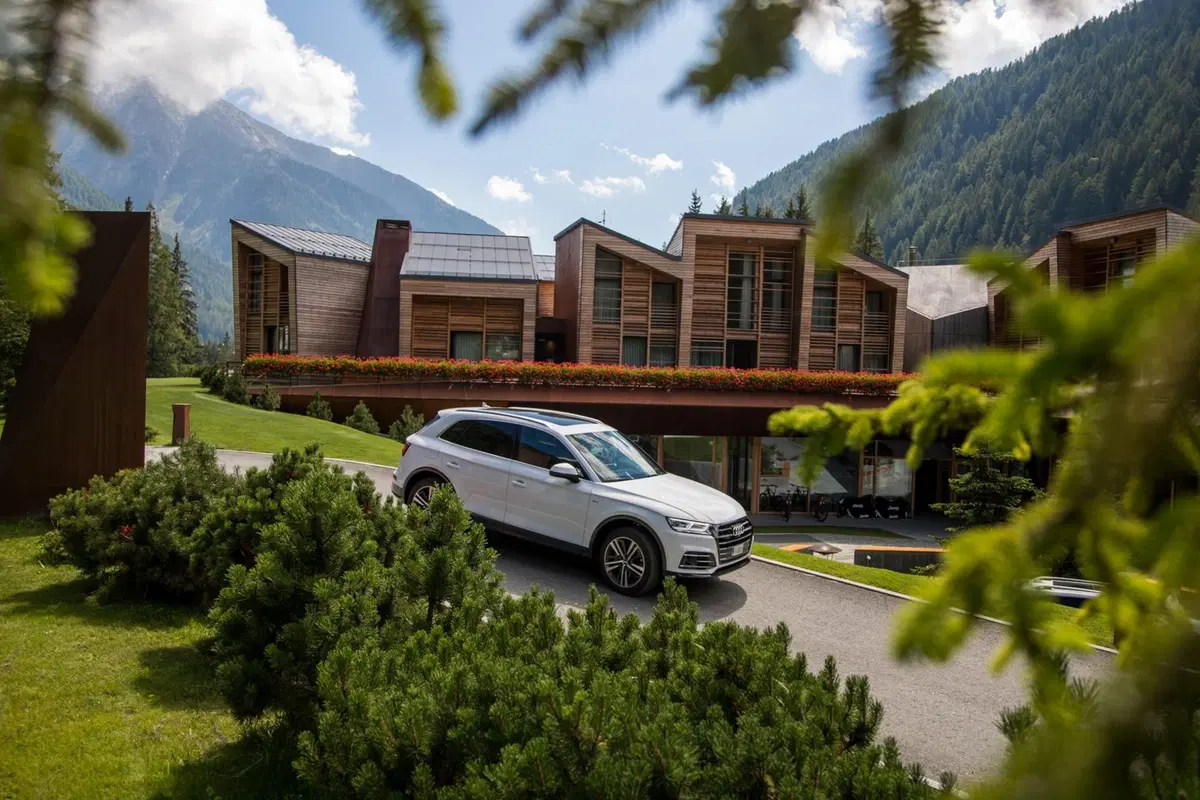 Nuovo SUV ibrido plugin Audi 2020: Q5 TFSI e quattro S tronic [Foto gallery & Video] (13)