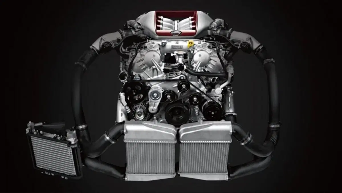 Nissan GT-R: novità tecniche per il prossimo anno (2)