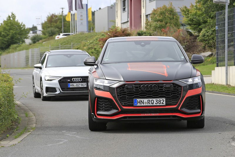 Audi RS Q8: la vedremo a Francoforte 2019? [Foto spia]