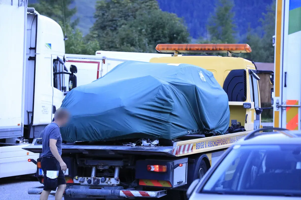 Skoda Octavia RS: crash durante i test [Foto spia] (2)